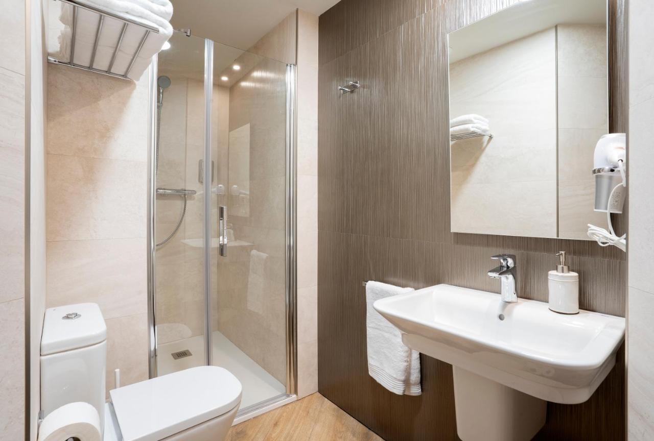 De La Guardia Suite 2 Oviedo Exterior photo