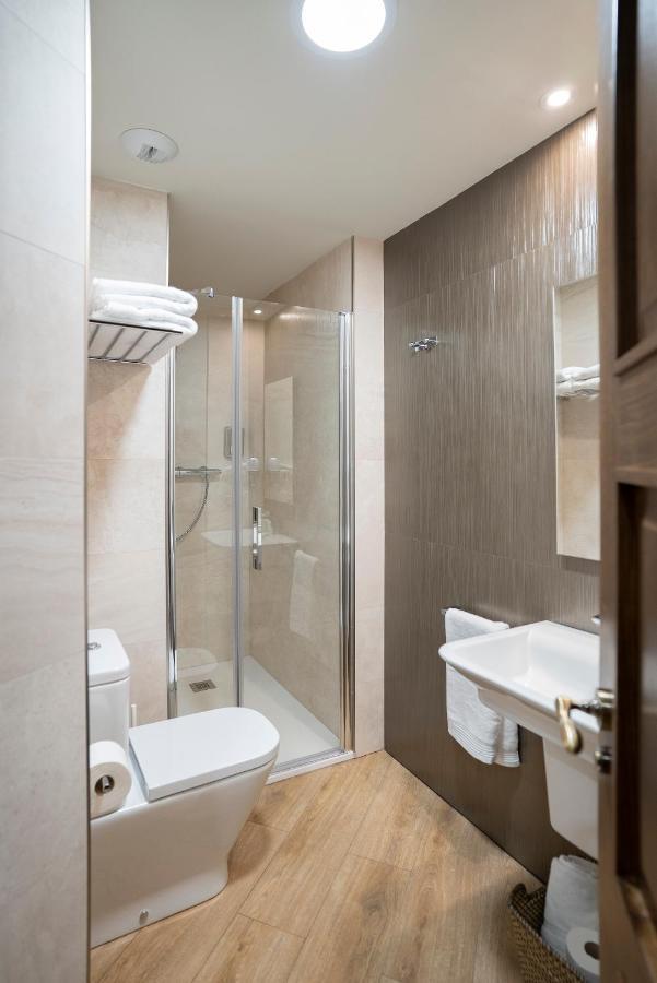 De La Guardia Suite 2 Oviedo Exterior photo